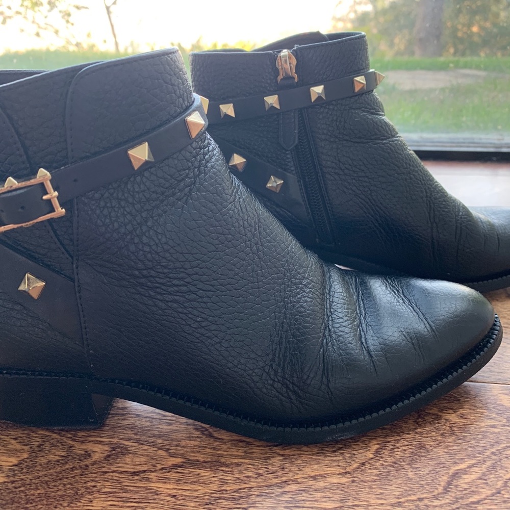 SOLD Valentino rockstud booties 38.5 - Picture 6 of 8